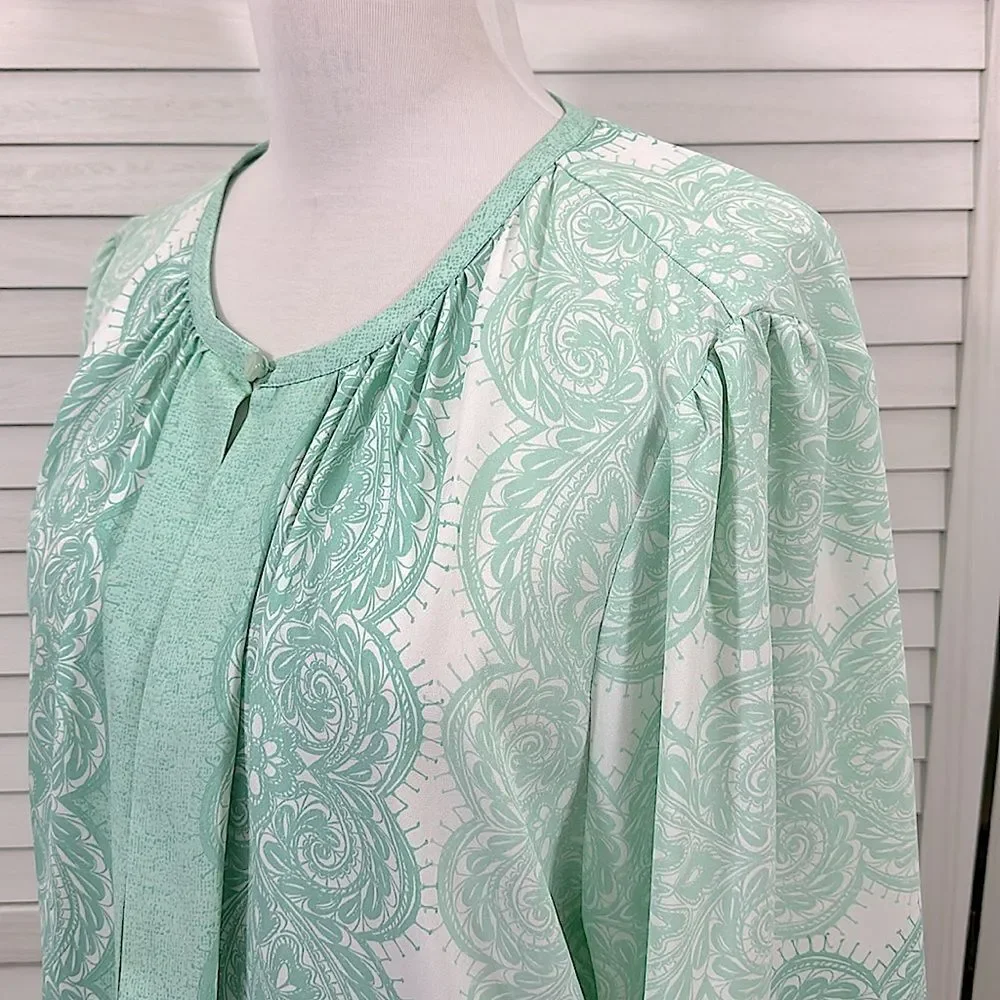 Bob Mackie 2X Cardigan Green Wearable Art LIKE NEW